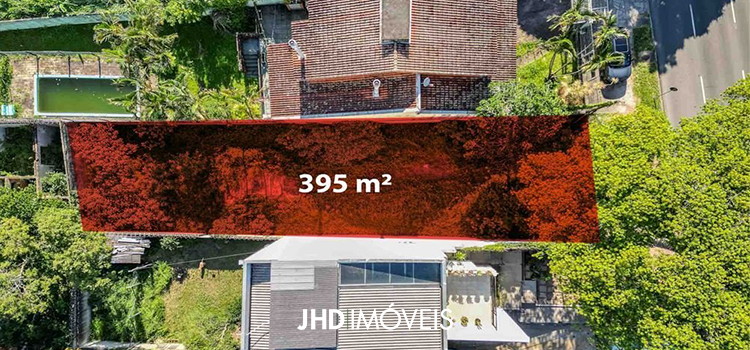 terreno à venda no bairro Cristal com demarcação e vegetação